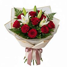 Букет цветов из:  Лилии и Розы в Можайске
