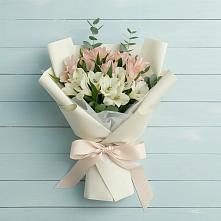 Букет цветов из:  Альстромерии в Можайске