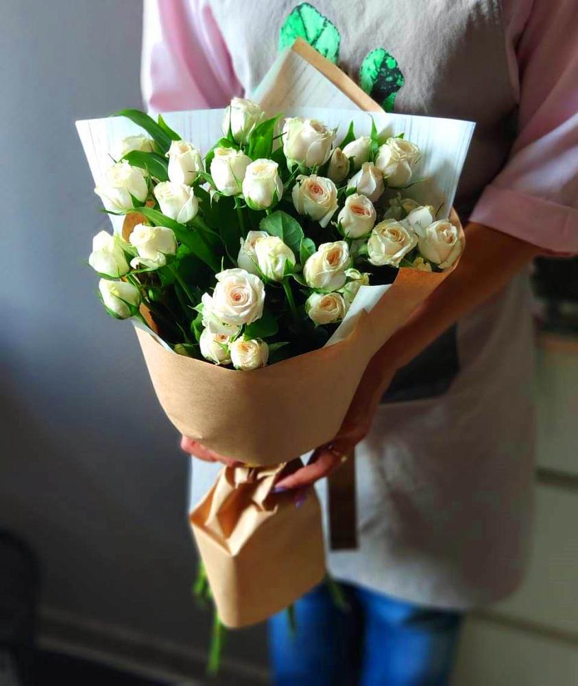 Букет цветов из: Розы в Можайске