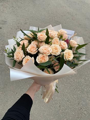Букет Кремовые розы Латте в Можайске