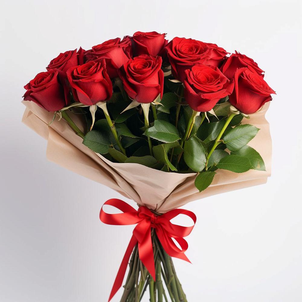 Букет 11 Красных роз Эдлесс Лав в Можайске