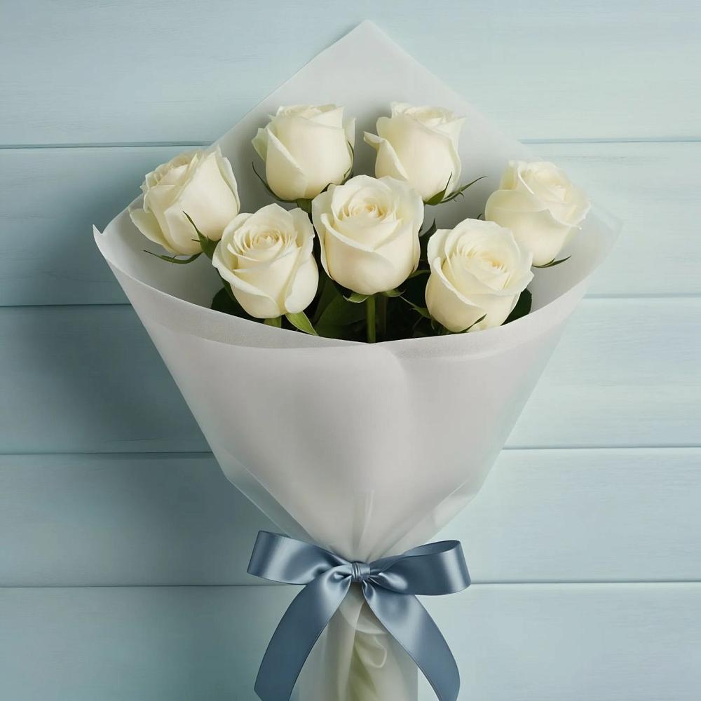 Букет 7 Белых роз Эдлесс Лав в Можайске