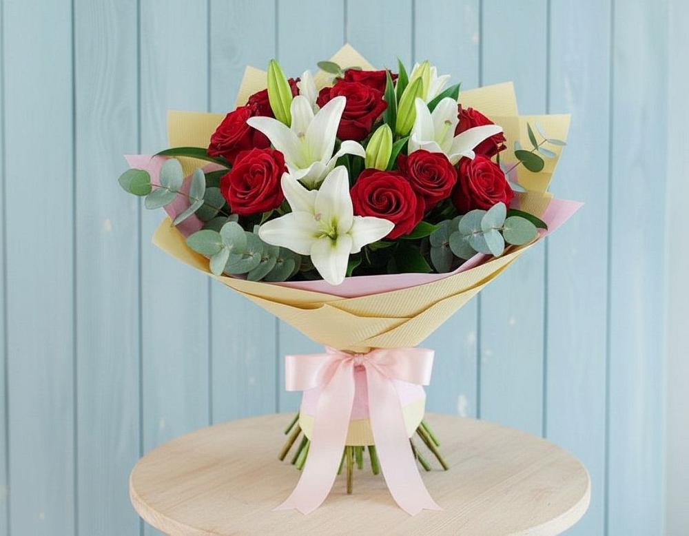 Букет цветов из: Лилии и Розы в Можайске